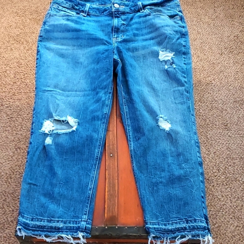Maurices Womens Crop Jeans